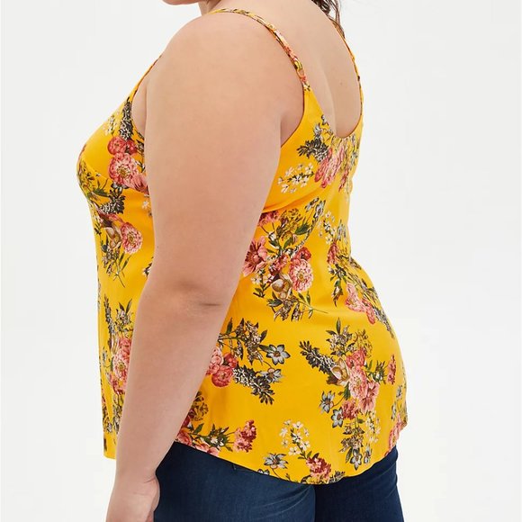 🆕 Torrid Ava - Yellow Floral Challis Cami Plus 5X - Picture 2 of 5